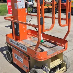 2019 JLG 1230ES Self-Propelled One-Person Lift