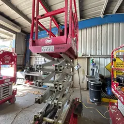 2018 MEC MICRO 19 Scissor Lift