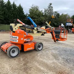 2016 JLG E450AJ Articulating Boom Lift