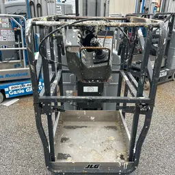 2017 JLG 20MVL Self-Propelled One-Person Lift
