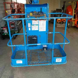 2013 Genie Z-34/22N Articulating Boom Lift