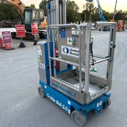 2018 Genie GR-20 Self-Propelled One-Person Lift