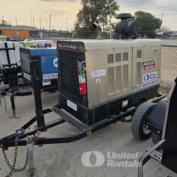 2019 Lincoln Electric VANTAGE 549 Welder