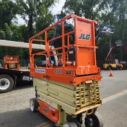2017 JLG 2632ES Scissor Lift