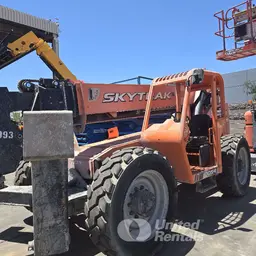 2018 SKYTRAK 10054 Forklift