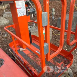 2020 JLG 1230ES Self-Propelled One-Person Lift