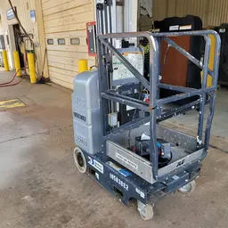 2017 JLG 20MVL Self-Propelled One-Person Lift