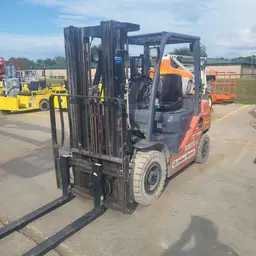 2020 Toyota 8FGU25 Warehouse Forklift