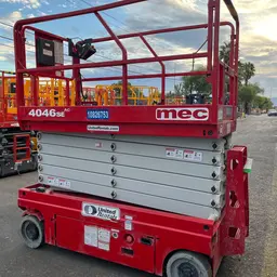 2018 MEC 4046SE Scissor Lift