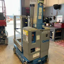2016 Genie GR-20 Self-Propelled One-Person Lift