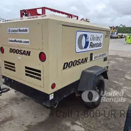2021 Doosan P425/HP375WCUT4 Air Compressor