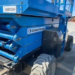 2016 Genie GS-4390 RT Rough Terrain Scissor Lift