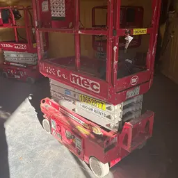 2017 MEC 1330SE Scissor Lift