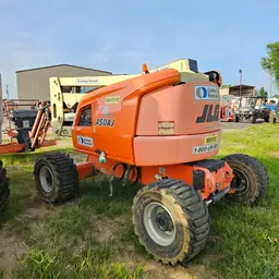 2017 JLG 450AJ Articulating Boom Lift