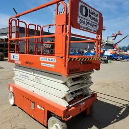 2016 Snorkel S4732E Scissor Lift