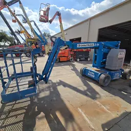 2017 Genie Z-34/22N Articulating Boom Lift