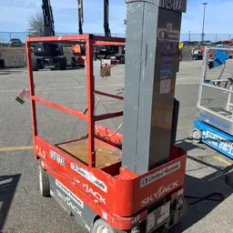 2016 Skyjack SJ12 Self-Propelled One-Person Lift