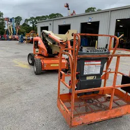 2016 JLG E450AJ Articulating Boom Lift