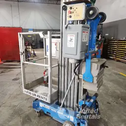 2018 Genie AWP-30SDC Pusharound Lift