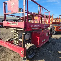 2017 MEC 4069RT Rough Terrain Scissor Lift