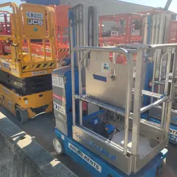2016 Genie GR-20 Self-Propelled One-Person Lift