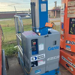 2017 Genie GR-20 Self-Propelled One-Person Lift