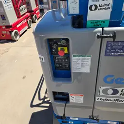2019 Genie GR-20 Self-Propelled One-Person Lift