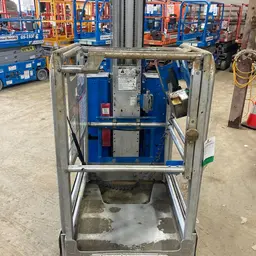 2017 Genie GR-20 Self-Propelled One-Person Lift