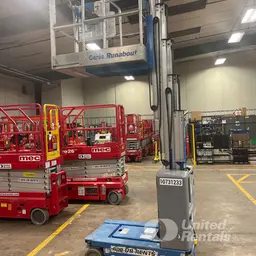 2018 Genie GR-20 Self-Propelled One-Person Lift