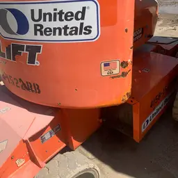 2014 JLG E400AN Articulating Boom Lift