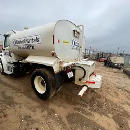 2018 Freightliner M2106HD DSL Water Truck