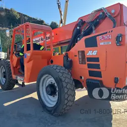 2018 SKYTRAK 8042 Forklift