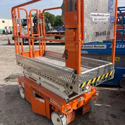 2019 Snorkel S3215L Scissor Lift