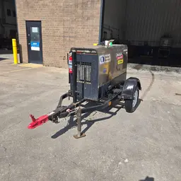 2021 Lincoln Electric VANTAGE 322 Welder