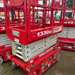 2017 MEC 1330SE Scissor Lift