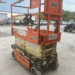 2018 JLG 1932R Scissor Lift