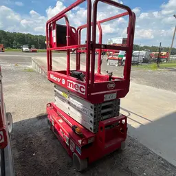 2018 MEC MICRO 19 Scissor Lift