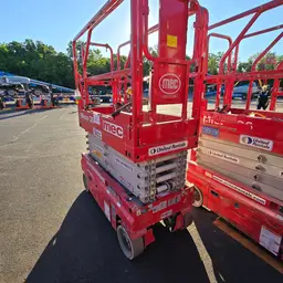 2019 MEC MICRO 26 Scissor Lift