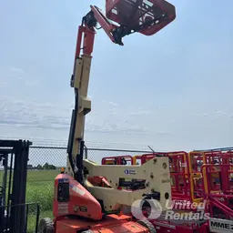 2018 JLG E400AJPN Articulating Boom Lift