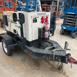 2021 Multiquip DLW400ESA4 Welder