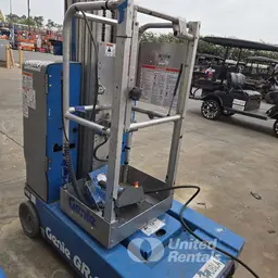 2016 Genie GR-20 Self-Propelled One-Person Lift