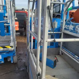 2018 Genie GR-20 Self-Propelled One-Person Lift