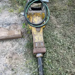 2016 Atlas Copco SB 452 Attachment